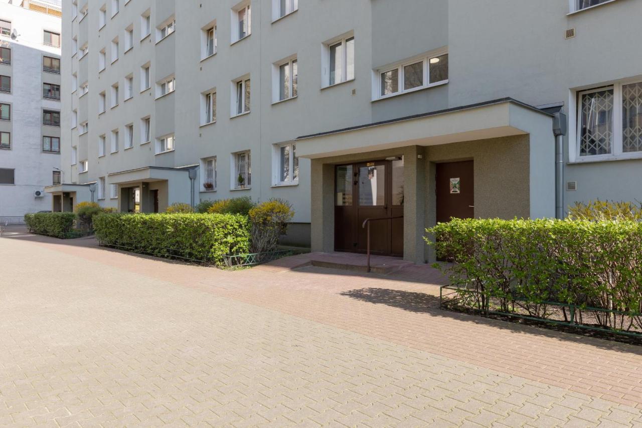 Aleja Jana Pawla II Studio Warsaw By Noclegi Renters Exterior photo